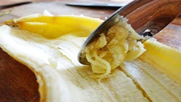 5 zaskakujących zastosowań skórki banana, które musisz znać!